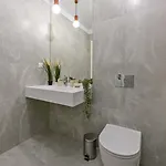 Brilliant Modern New Balcony One Cotroce Bukarest