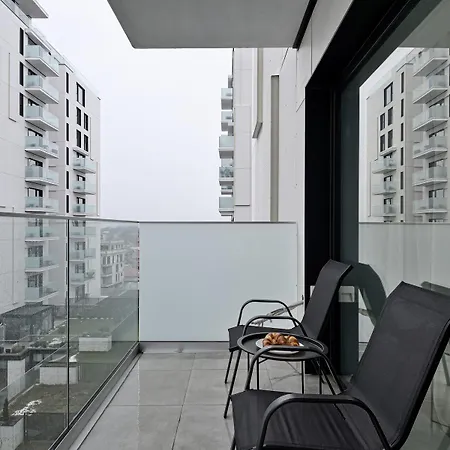 Διαμέρισμα Brilliant Modern New Balcony One Cotroce *
