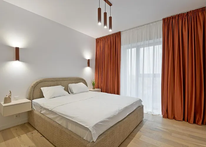 Brilliant Modern New Balcony One Cotroce Apartament