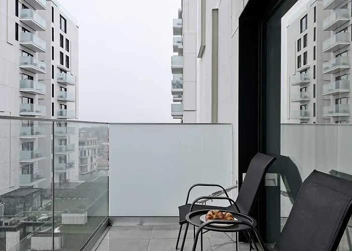 Apartment Brilliant Modern New Balcony One Cotroce *