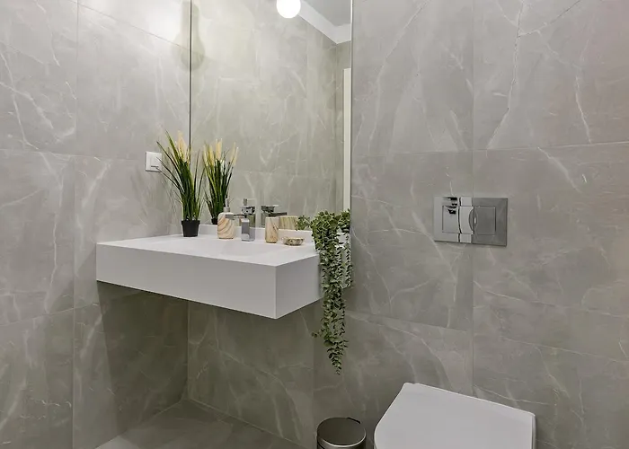 Brilliant Modern New Balcony One Cotroce Bucharest