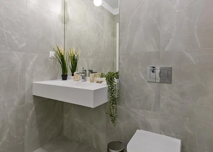 Brilliant Modern New Balcony One Cotroce