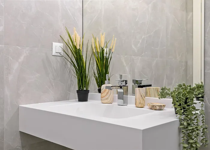 Apartment Brilliant Modern New Balcony One Cotroce Bucharest